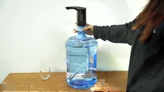 यूनिवर्सल एडॉप्टर